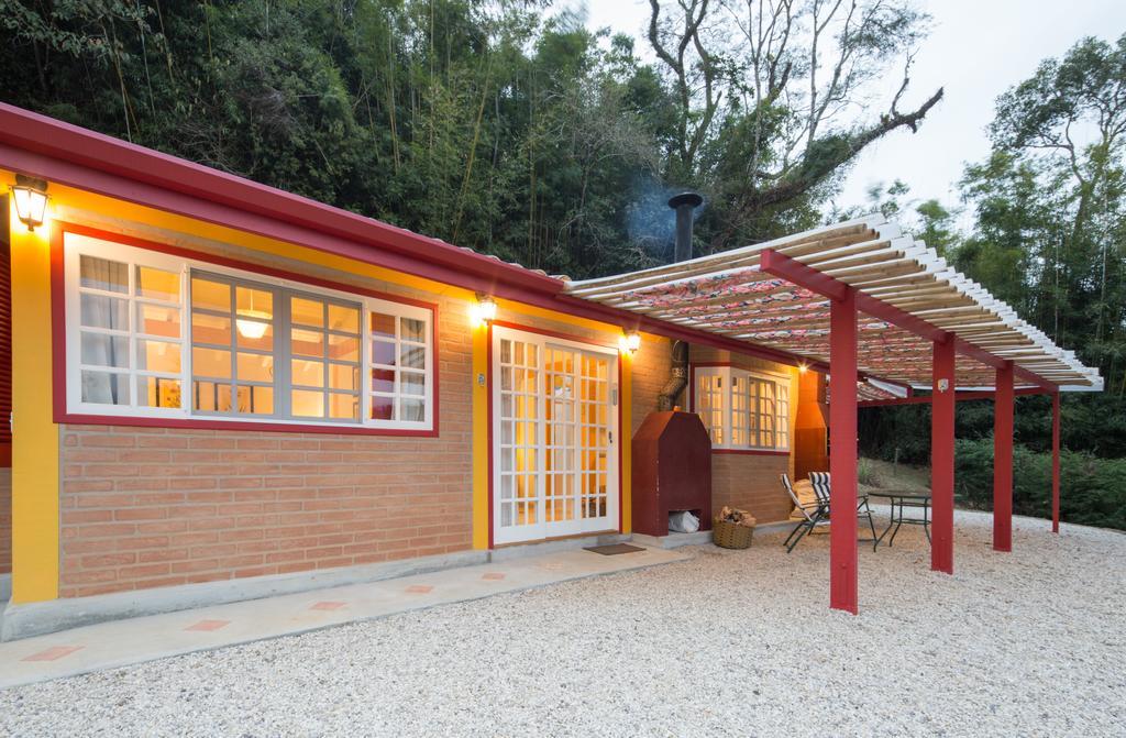 Santo Antônio do Pinhal 查尔斯达卡萨森特纳里亚宾馆酒店 外观 照片